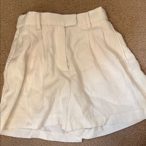 H&M Women's Light Cream Bermudas
